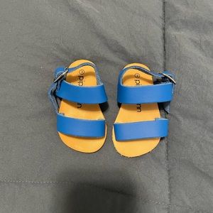 Piper finn sandals size 3 (baby)